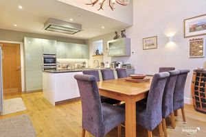 Photo 24- click for photo gallery